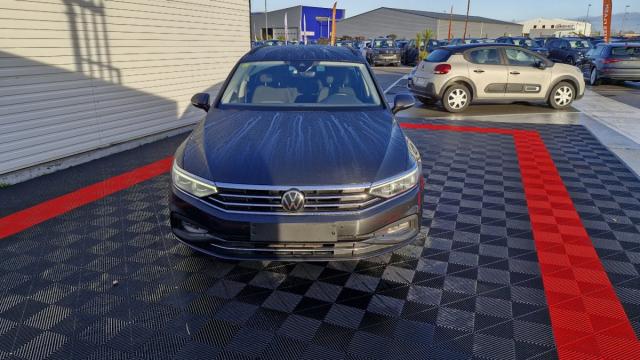 Volkswagen Passat Sw image 4