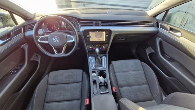 Volkswagen Passat Sw image 3