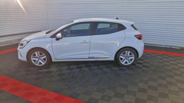 Renault Clio image 6