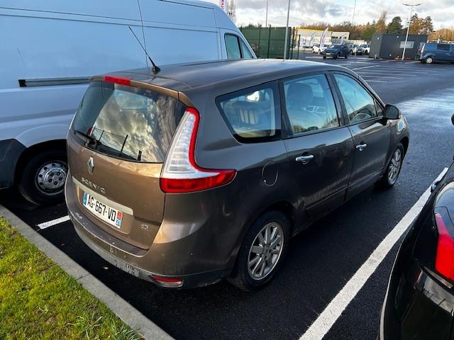 Renault Grand Scénic image 7