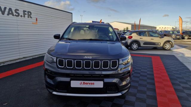 Jeep Compass image 9