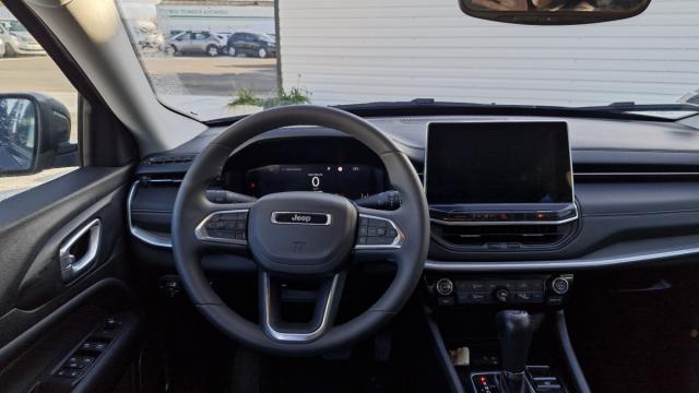 Jeep Compass image 7