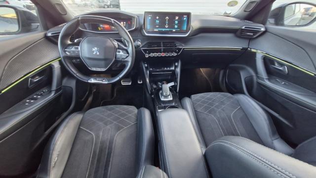 Peugeot 2008 image 7