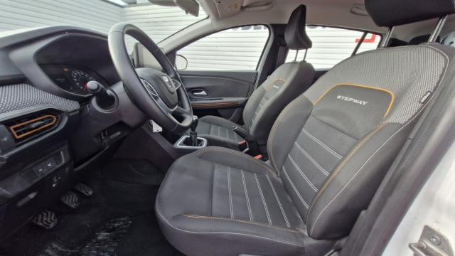 Dacia Sandero image 1