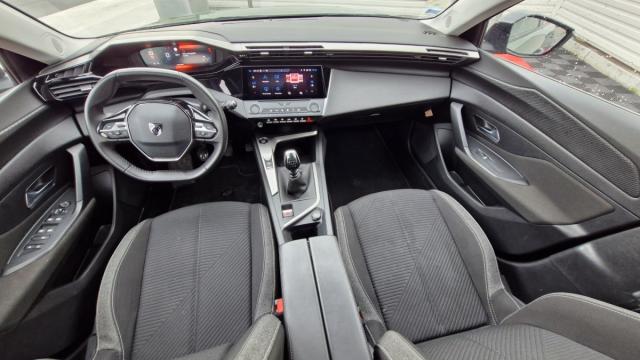 Peugeot 308 image 3
