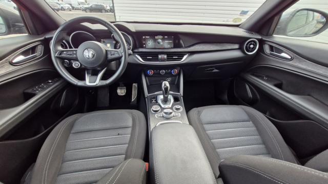 Alfa Romeo Stelvio image 7