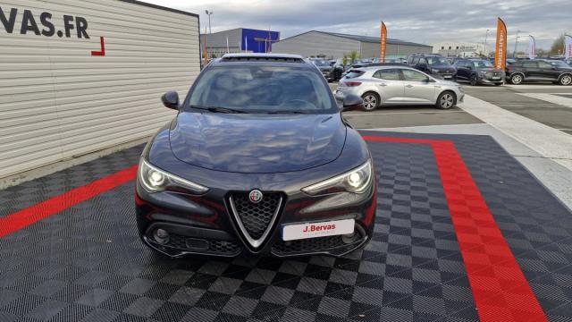 Alfa Romeo Stelvio image 6