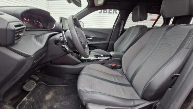 Peugeot 2008 image 5