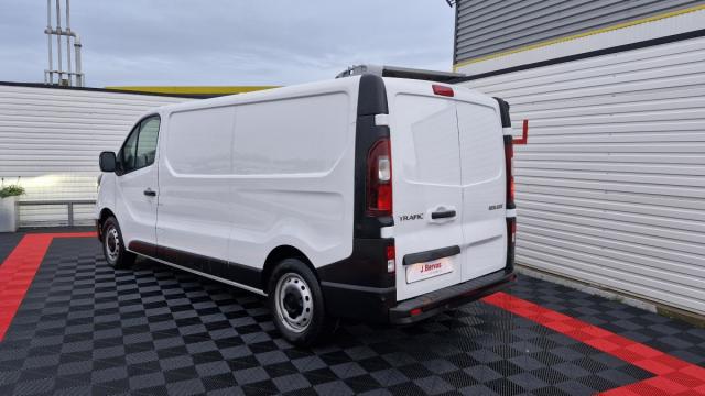 Renault Trafic image 1