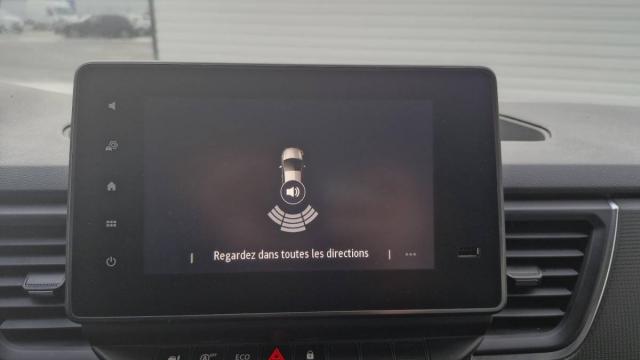 Renault Trafic image 6