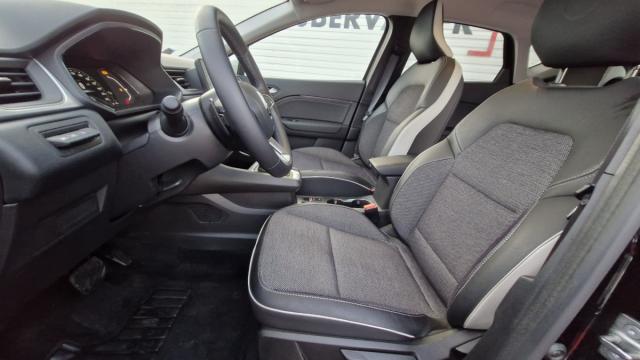 Renault Captur image 9