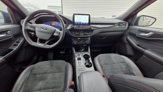 Ford Kuga image 3