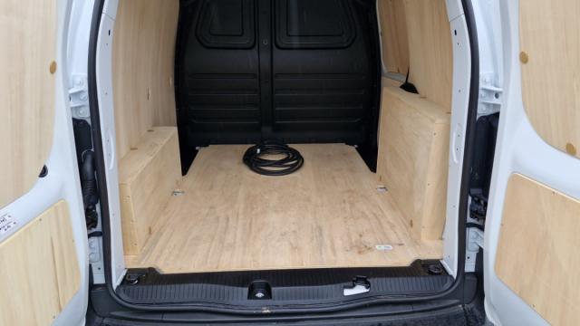 Renault Kangoo Van image 9