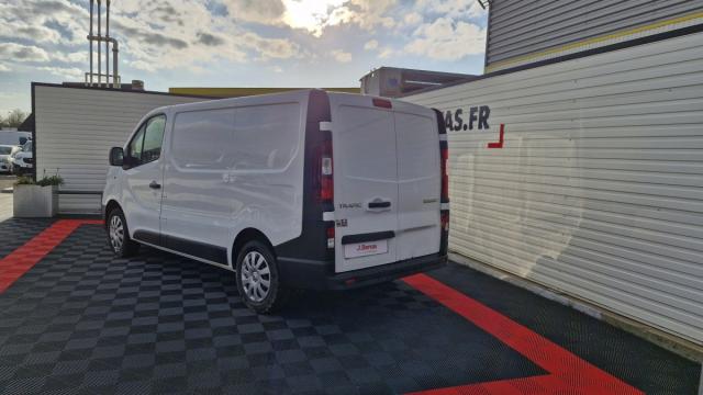 Renault Trafic image 4