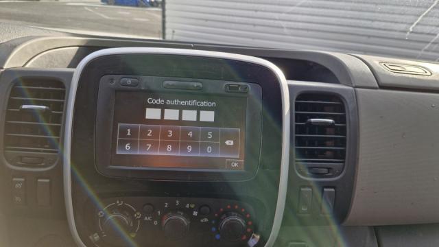 Renault Trafic image 6