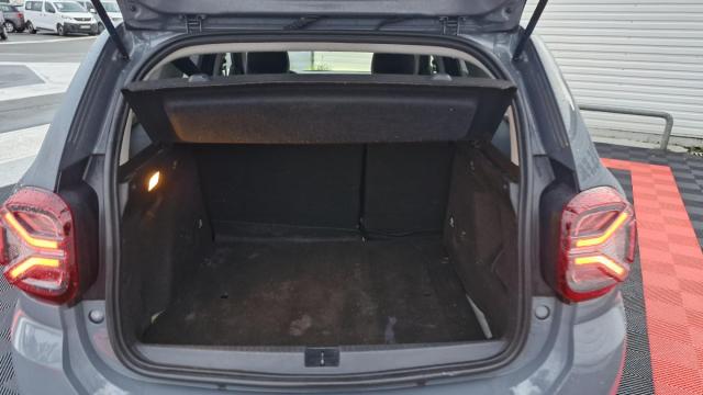 Dacia Duster image 1