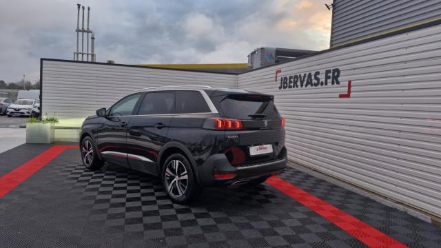 Peugeot 5008 image 9