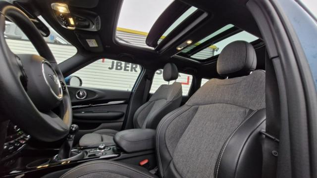 Mini Clubman image 5