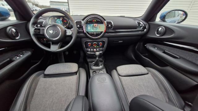 Mini Clubman image 6