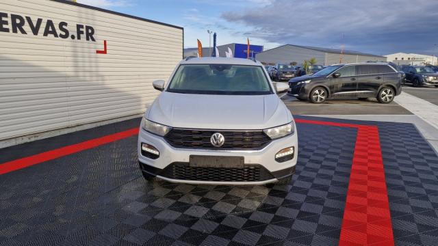 Volkswagen T-Roc image 2