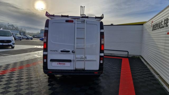Renault Trafic image 3