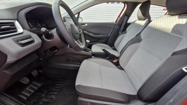 Renault Clio image 7