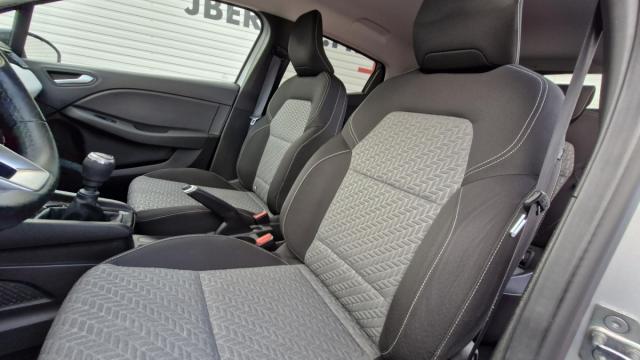 Renault Clio image 4