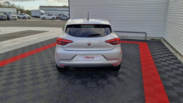 Renault Clio image 2