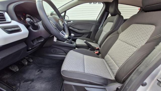 Renault Clio image 8