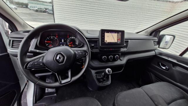 Renault Trafic image 7