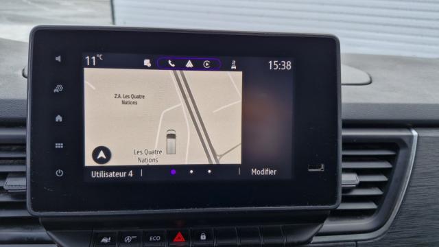 Renault Trafic image 1