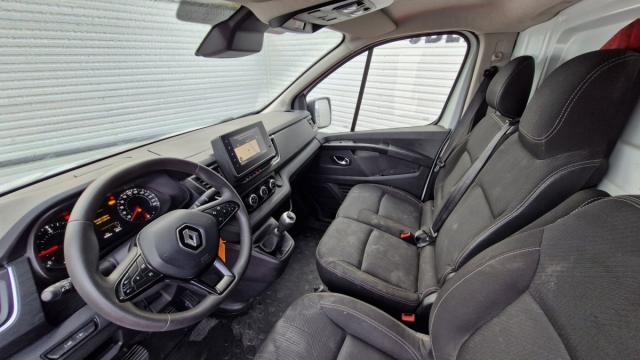 Renault Trafic image 4