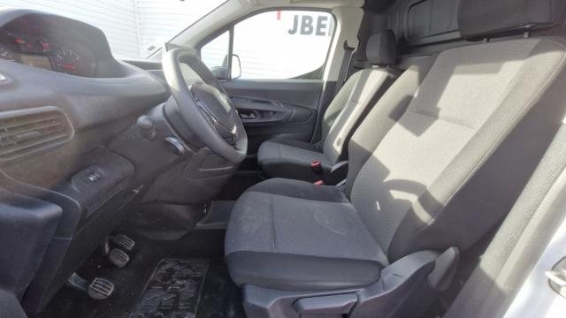 Peugeot Partner image 9