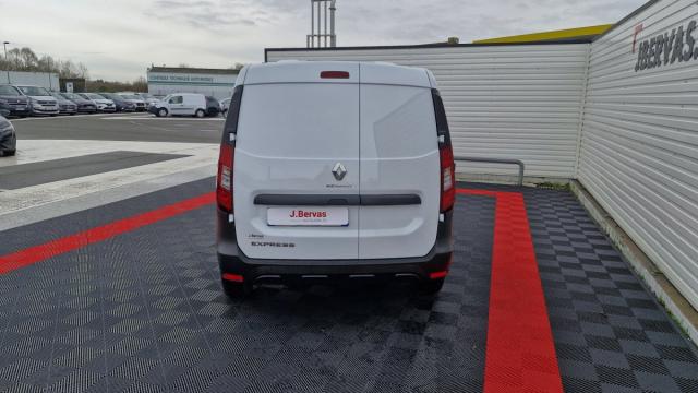 Renault Express Van image 9