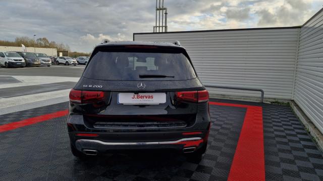 Mercedes Benz Glb image 8