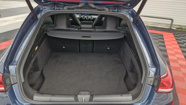 Mercedes Benz Cla Shooting Brake image 8