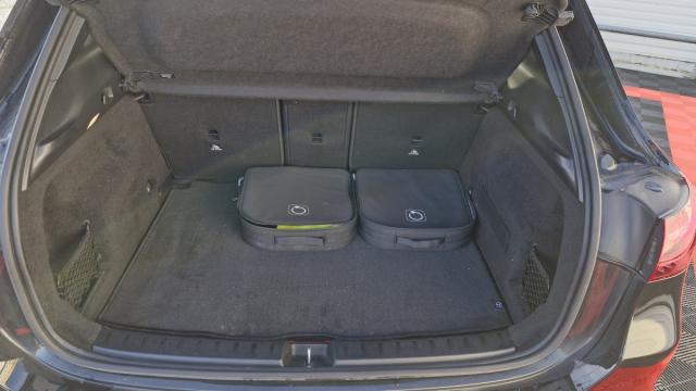 Mercedes Benz Gla image 7