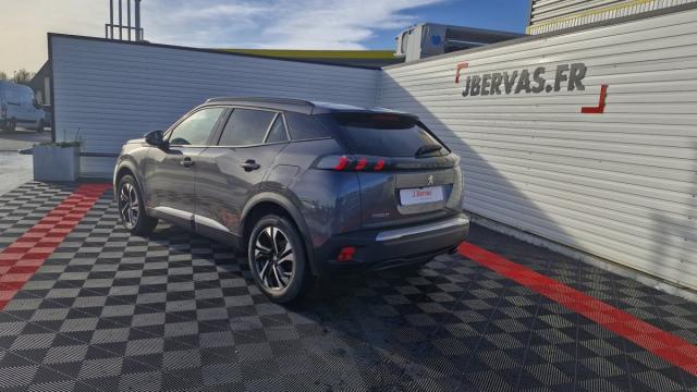 Peugeot 2008 image 2