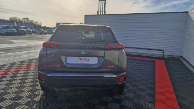 Peugeot 2008 image 6