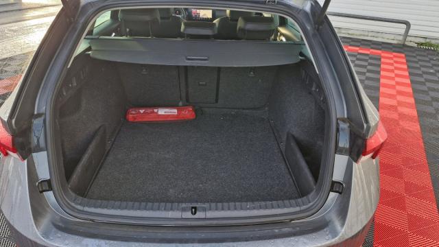 Skoda Octavia image 6