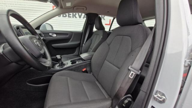 Volvo Xc40 image 6