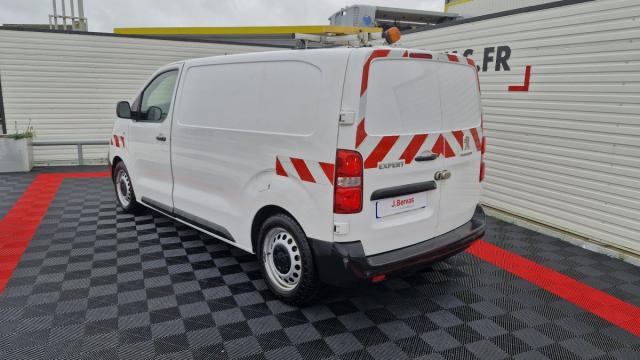 Peugeot Expert image 8