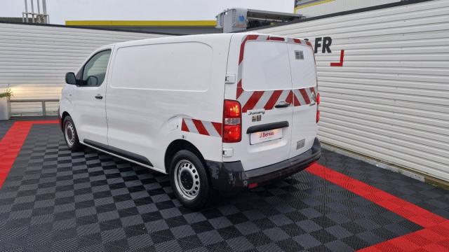 Citroen Jumpy image 3