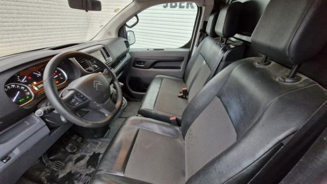 Citroen Jumpy image 9