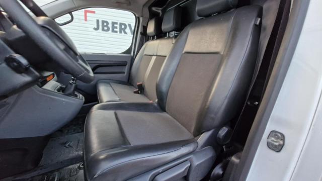 Citroen Jumpy image 2