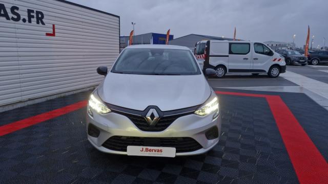 Renault Clio image 9