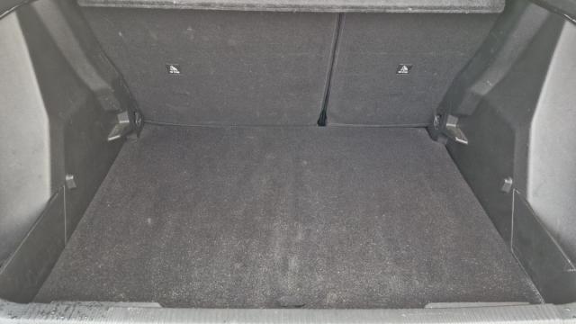 Peugeot 2008 image 6