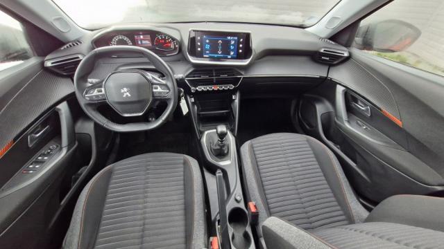 Peugeot 2008 image 5