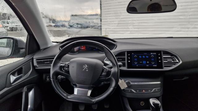 Peugeot 308 image 6