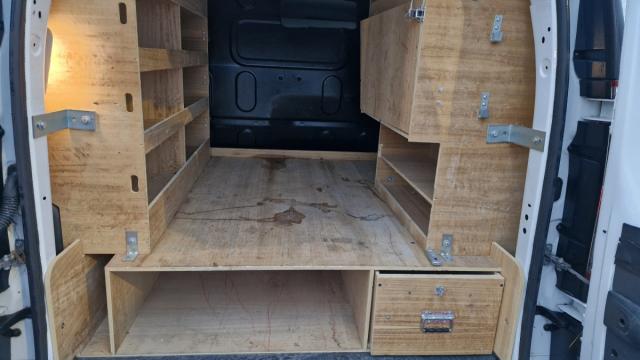 Renault Kangoo Express image 2